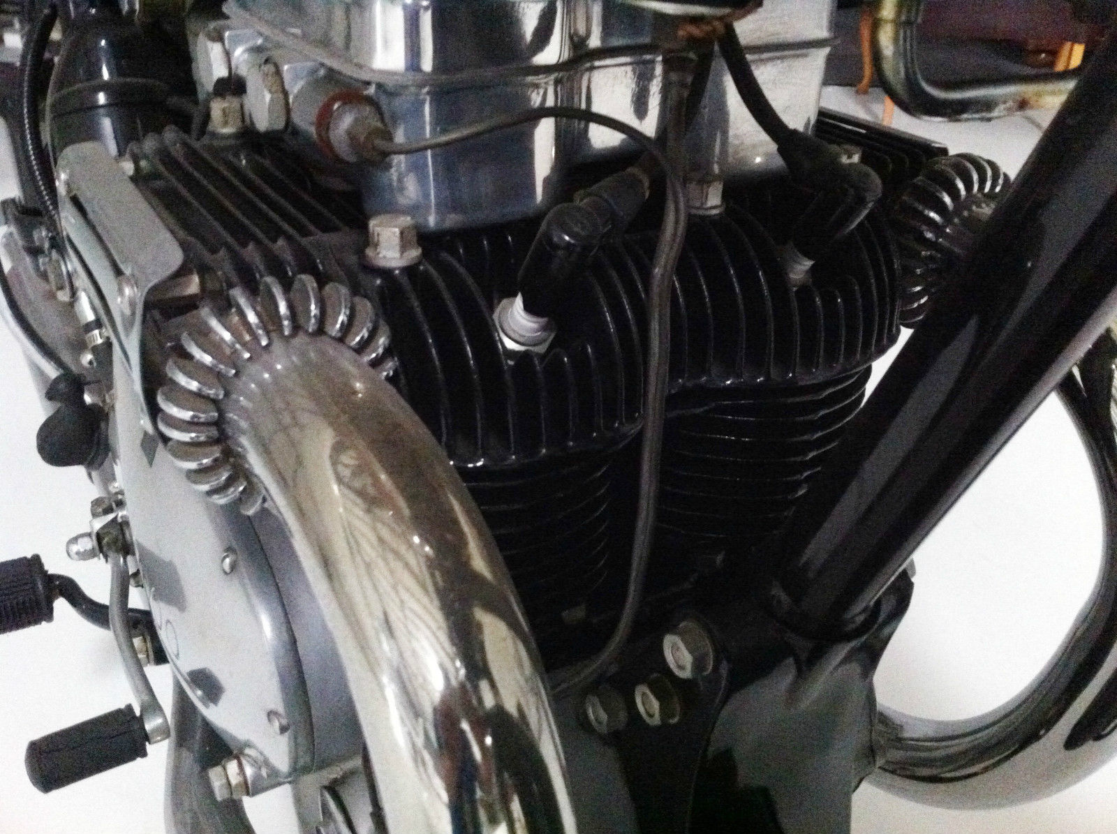 1940 Ariel Square Four Engine Detail – Classic Sport Bikes For Sale